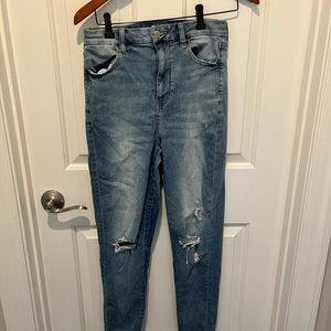 American Eagle Straight Leg Jeans Size 8 Regular